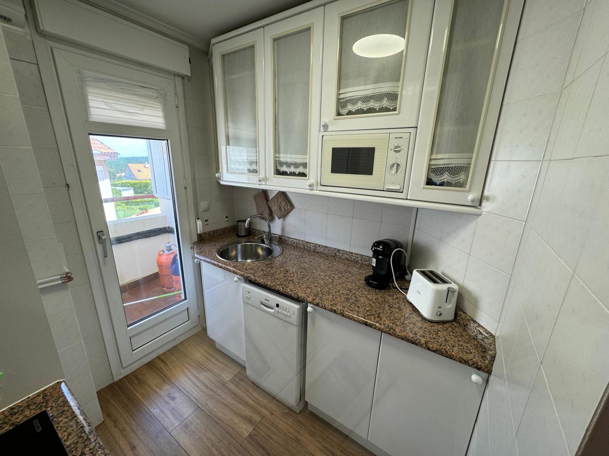 Appartamento Duplex Con Terraza En Mogro Esterno foto