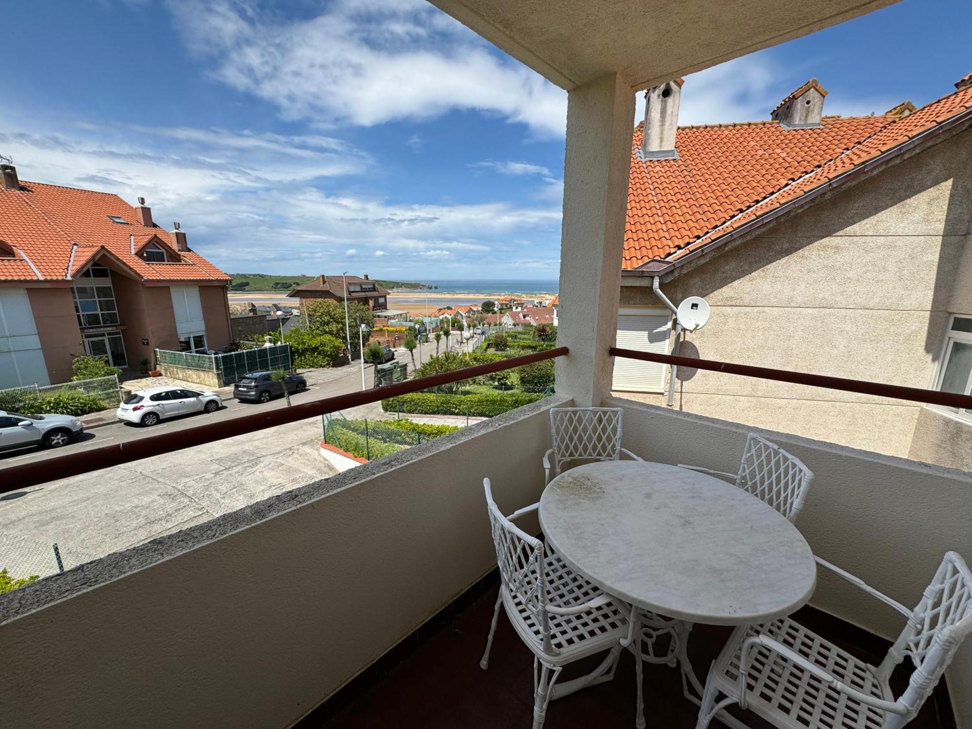 Appartamento Duplex Con Terraza En Mogro Esterno foto